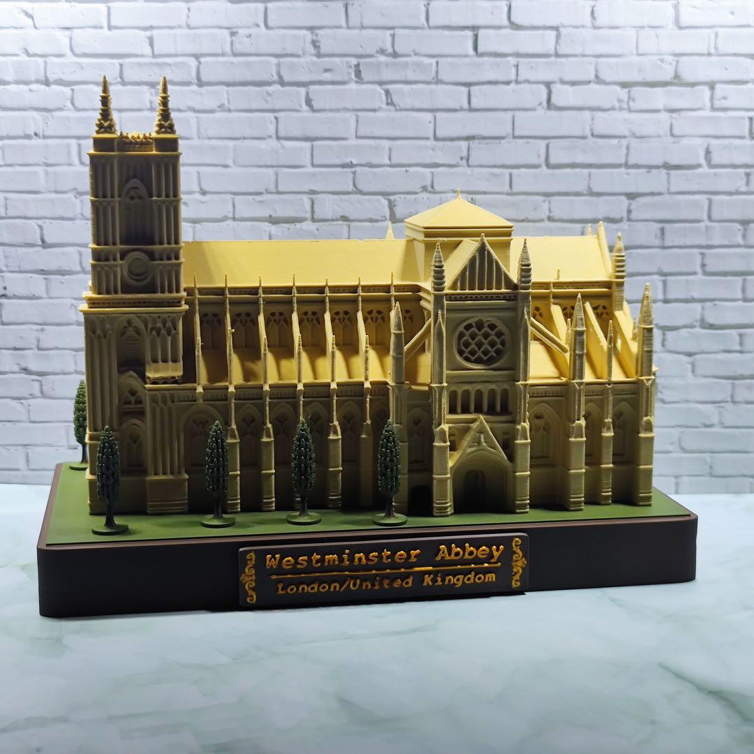 Westminster Abbey Miniature Model London Diorama Ornament