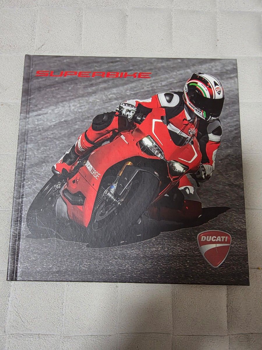 DUCATI SUPERBIKE 写真集 ドゥカティ スーパーバイク