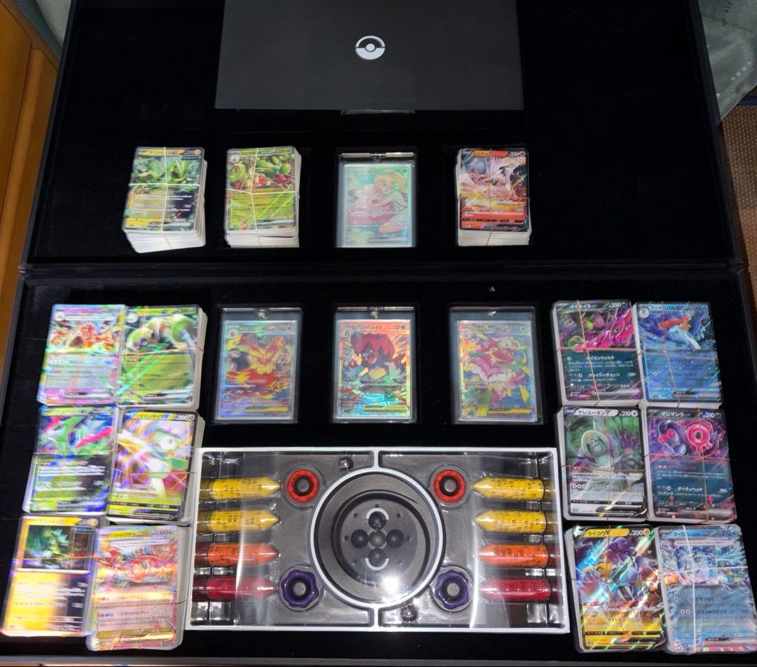 [Retired Item] Pokémon Card Game Bulk Card Set with CLASSIC Storage Case