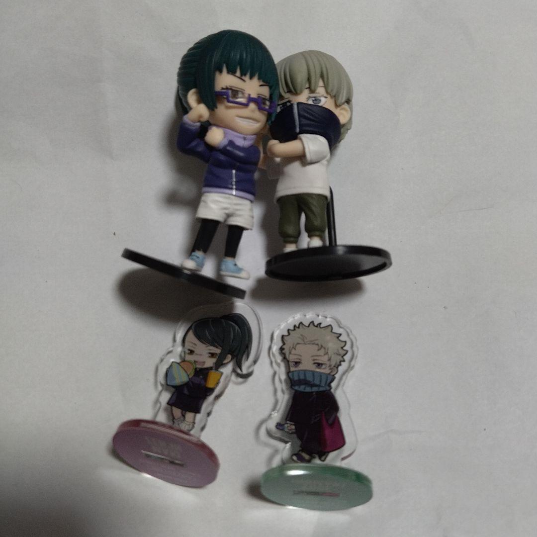 Jujutsu Kaisen Figure + Acrylic Stand Set of Four