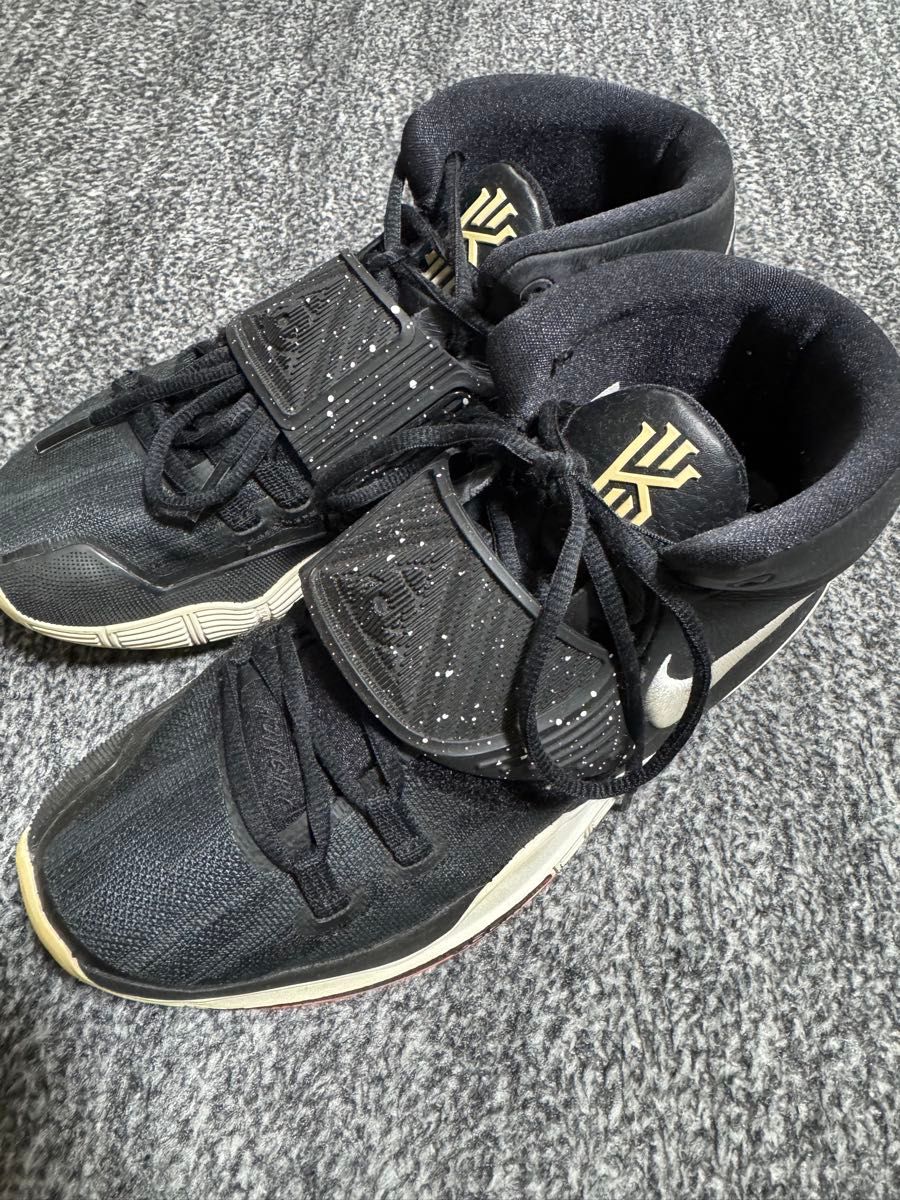 耐克 NIKE 凯里 篮球鞋 黑色 金色