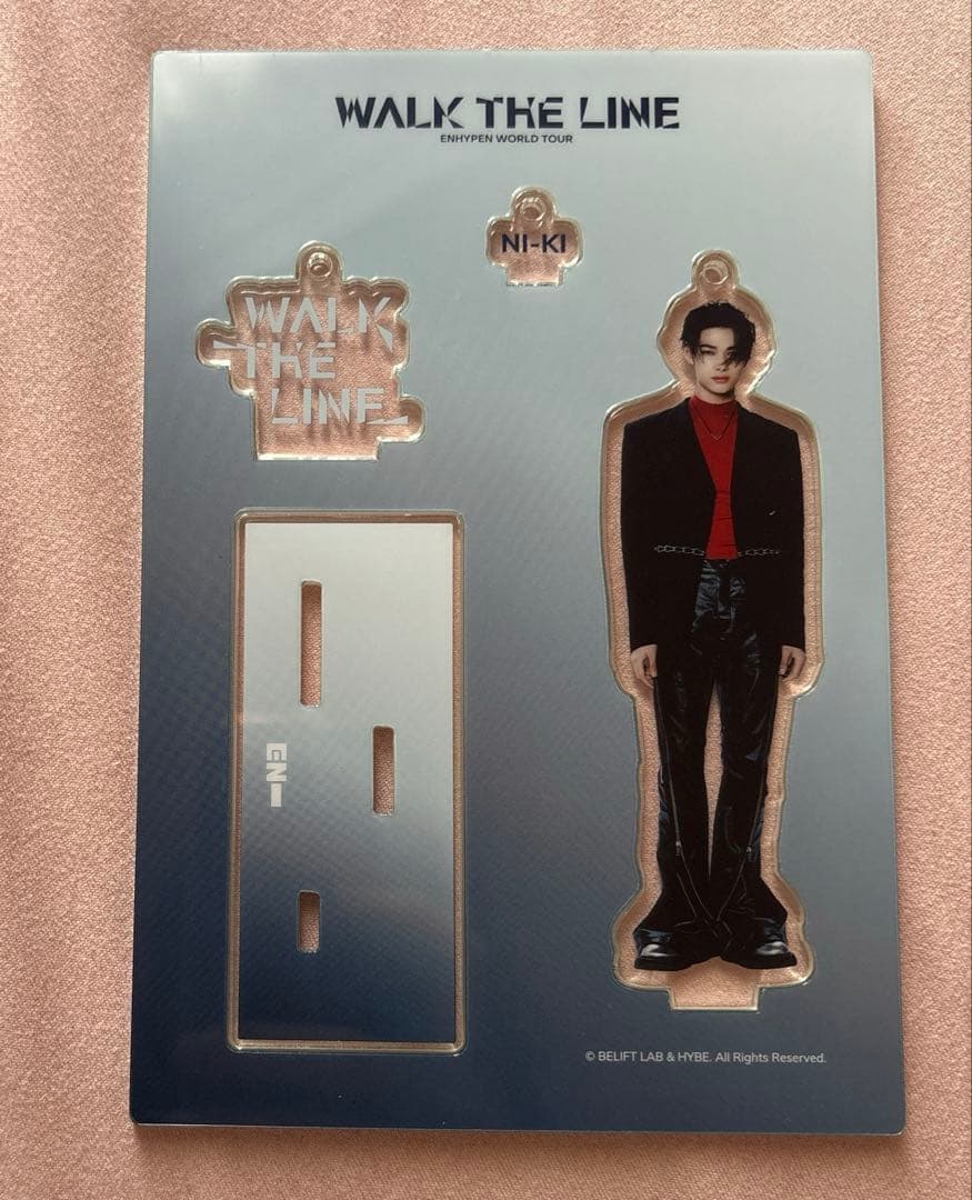 [Anonymous delivery] acrylic stand key ring enhypen Niki