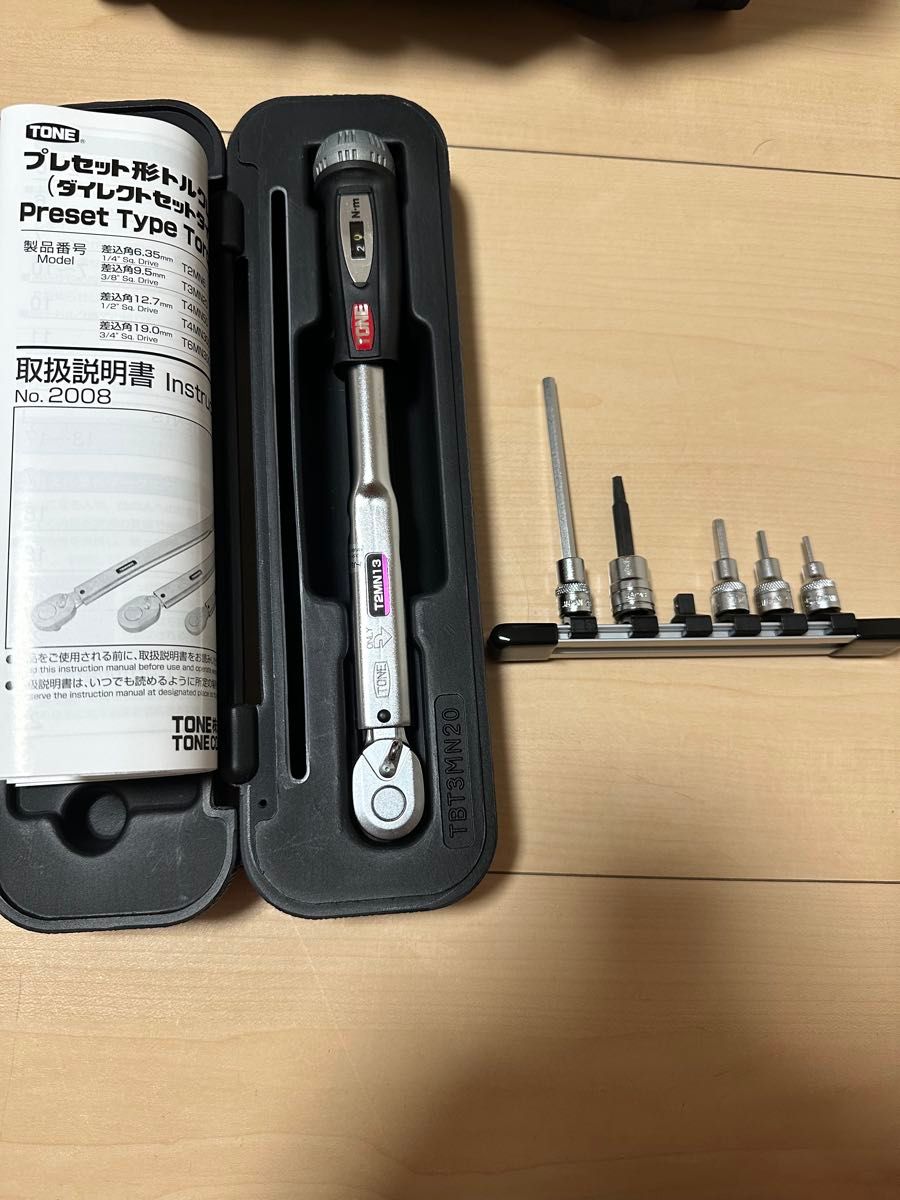 几乎未使用TONE预置型扭矩扳手T2MN13 1/4本体带位