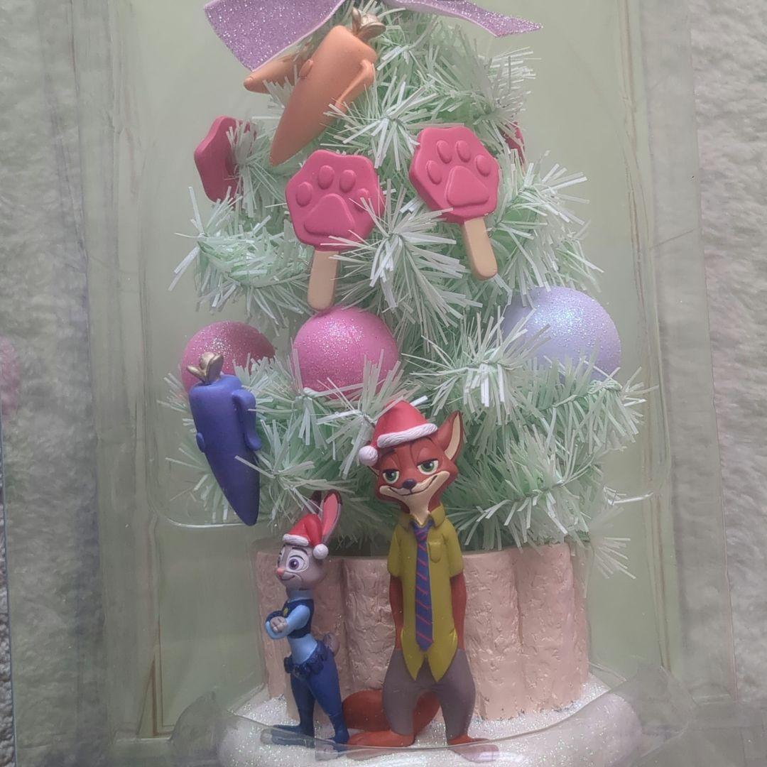 ズートピア 光る クリスマスツリー