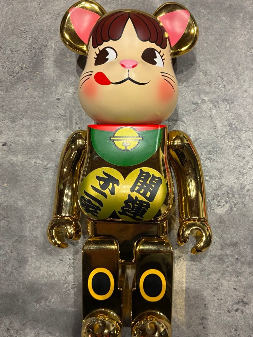 BE@RBRICK Bearbrick 不二家 Peko 金色电镀 400%