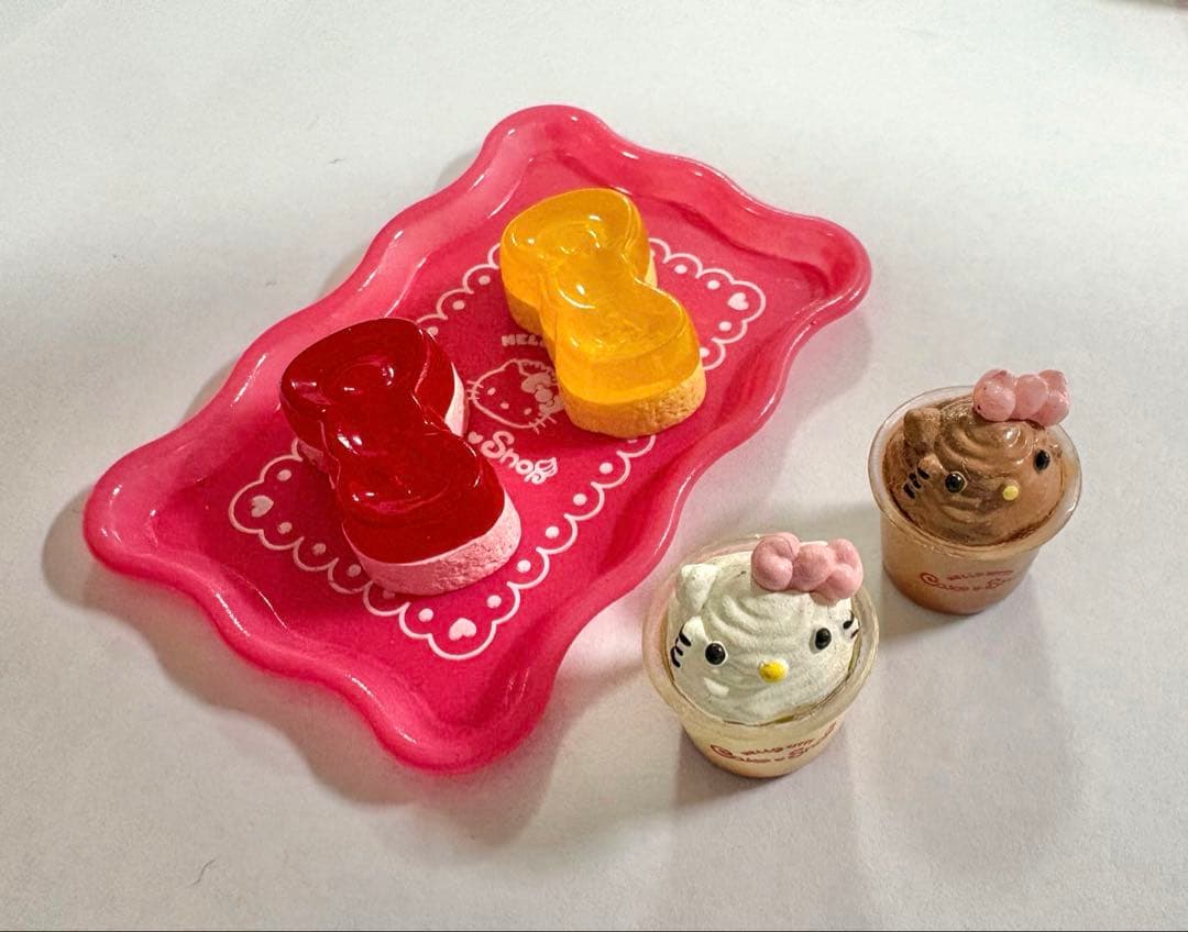 Hello Kitty Miniature Sweets Figure Set