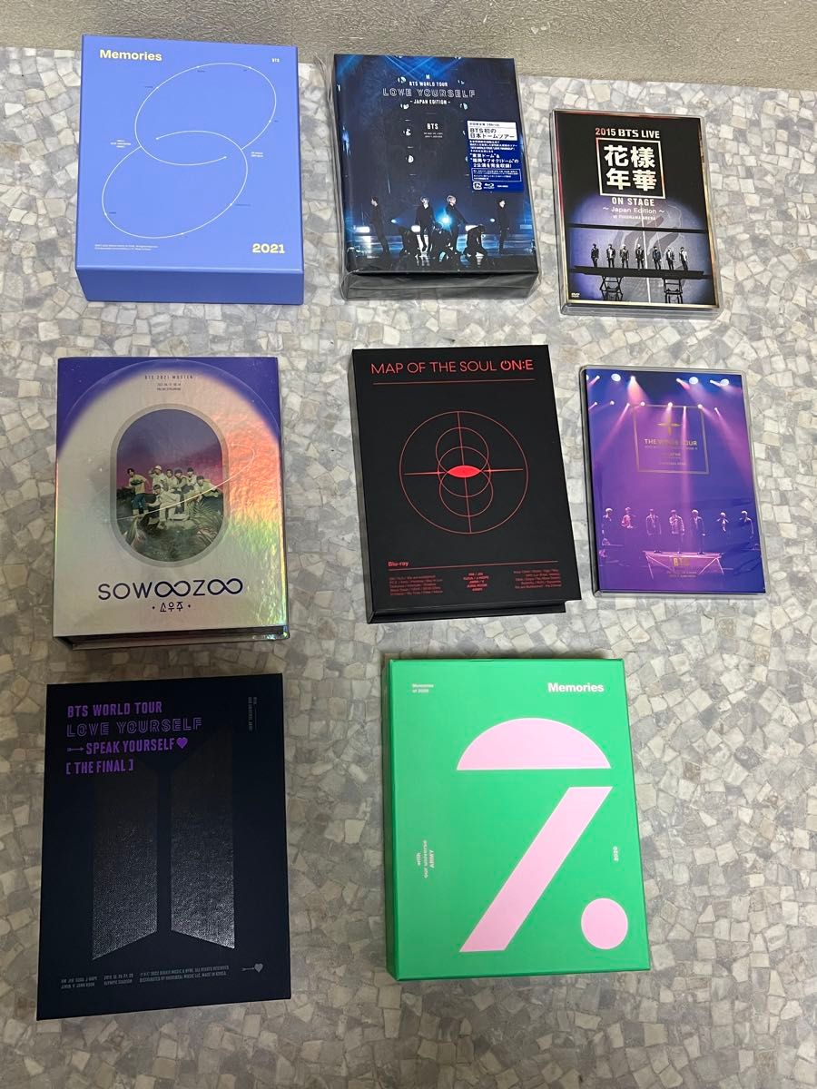 【极美品/官方特典众多】BTS 防弹少年团 DVD 蓝光套装 8件套,包含专辑《Memories》与《花样年华》