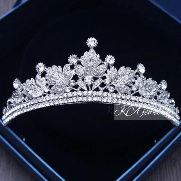 ティアラ ウエディング 結婚式 ヘッドドレス ヘアアクセサリー シルバー ブライダル ヘッドアクセサリー ウェディング ボンネ 髪飾り