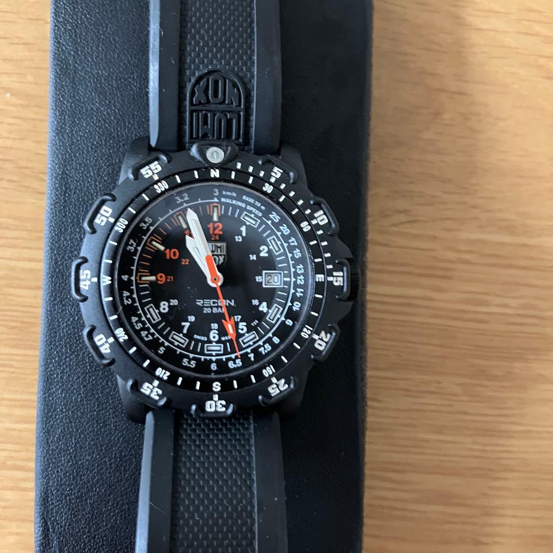 LUMINOX 雷美时 RECON SERIES 8800 腕表