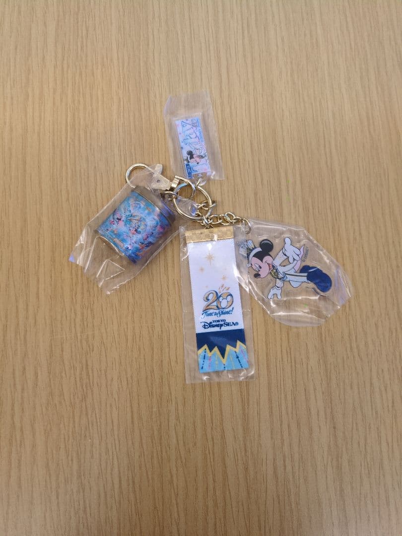 Tokyo DisneySea 20th Anniversary Acrylic Keychain