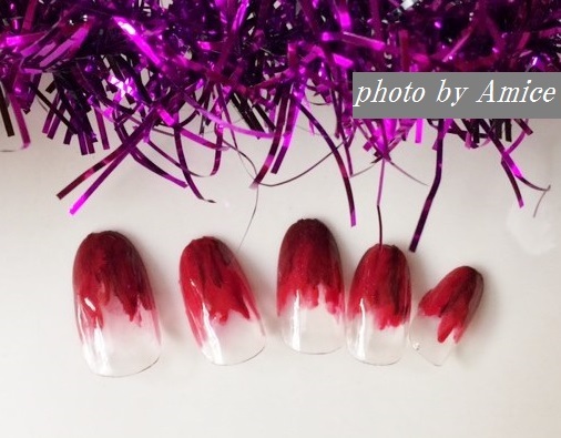 For cosplay! Blood‑like nail tips ☆ Bloody, soaked in blood, gushing blood — custom sizes available