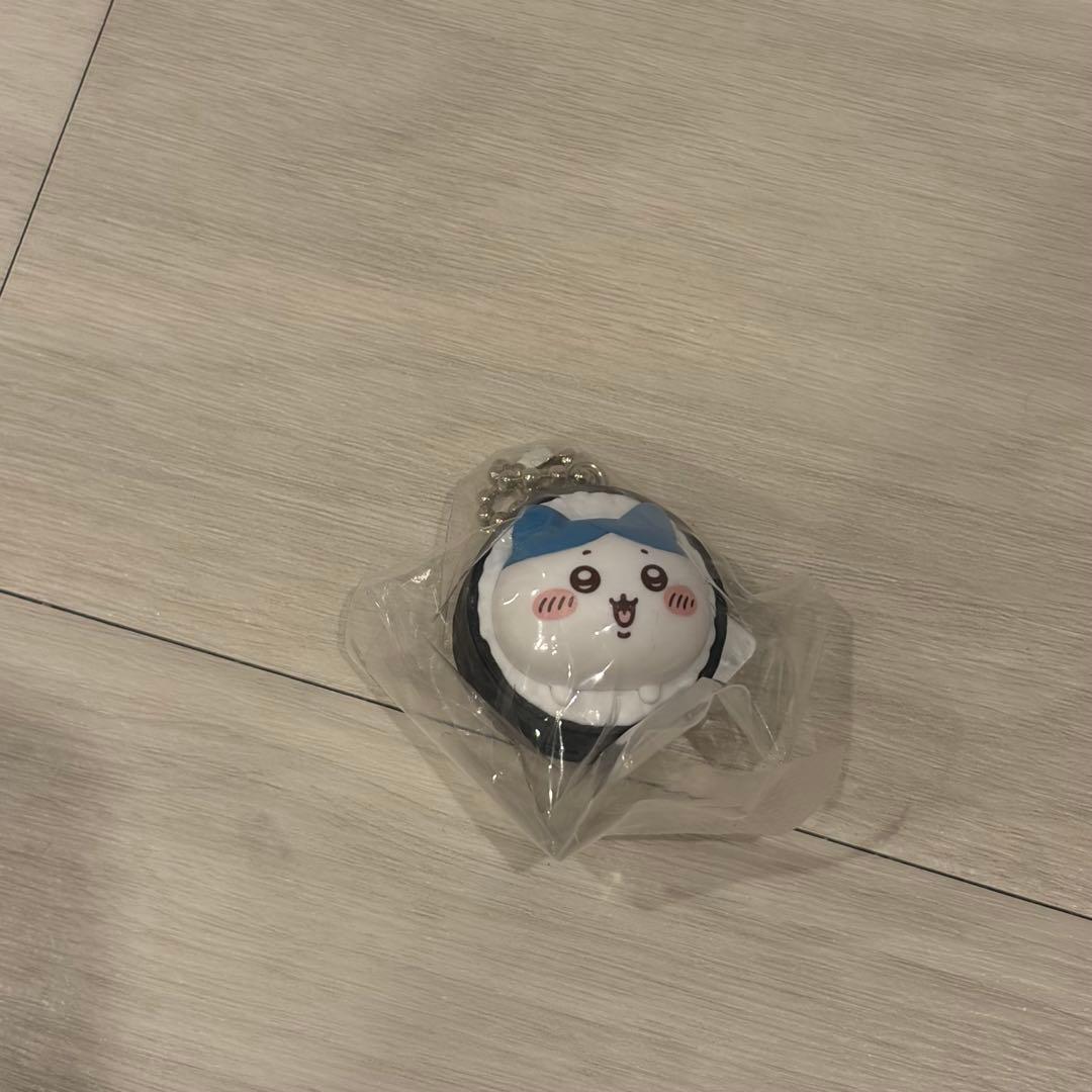 Curly Sushi Hachiware Figure Keychain