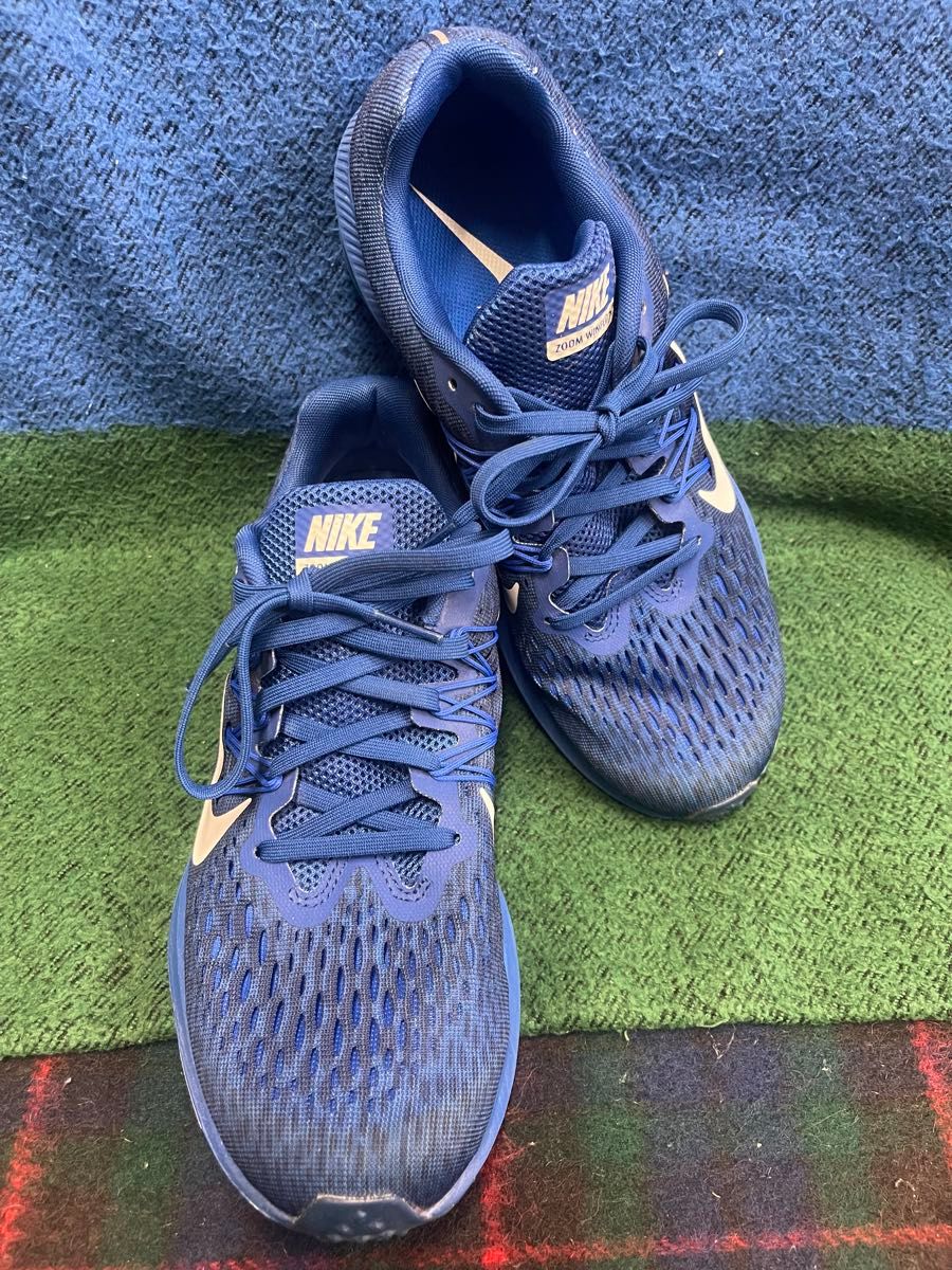 NIKE耐克变焦流5 25.5cm美乃滋跑步鞋