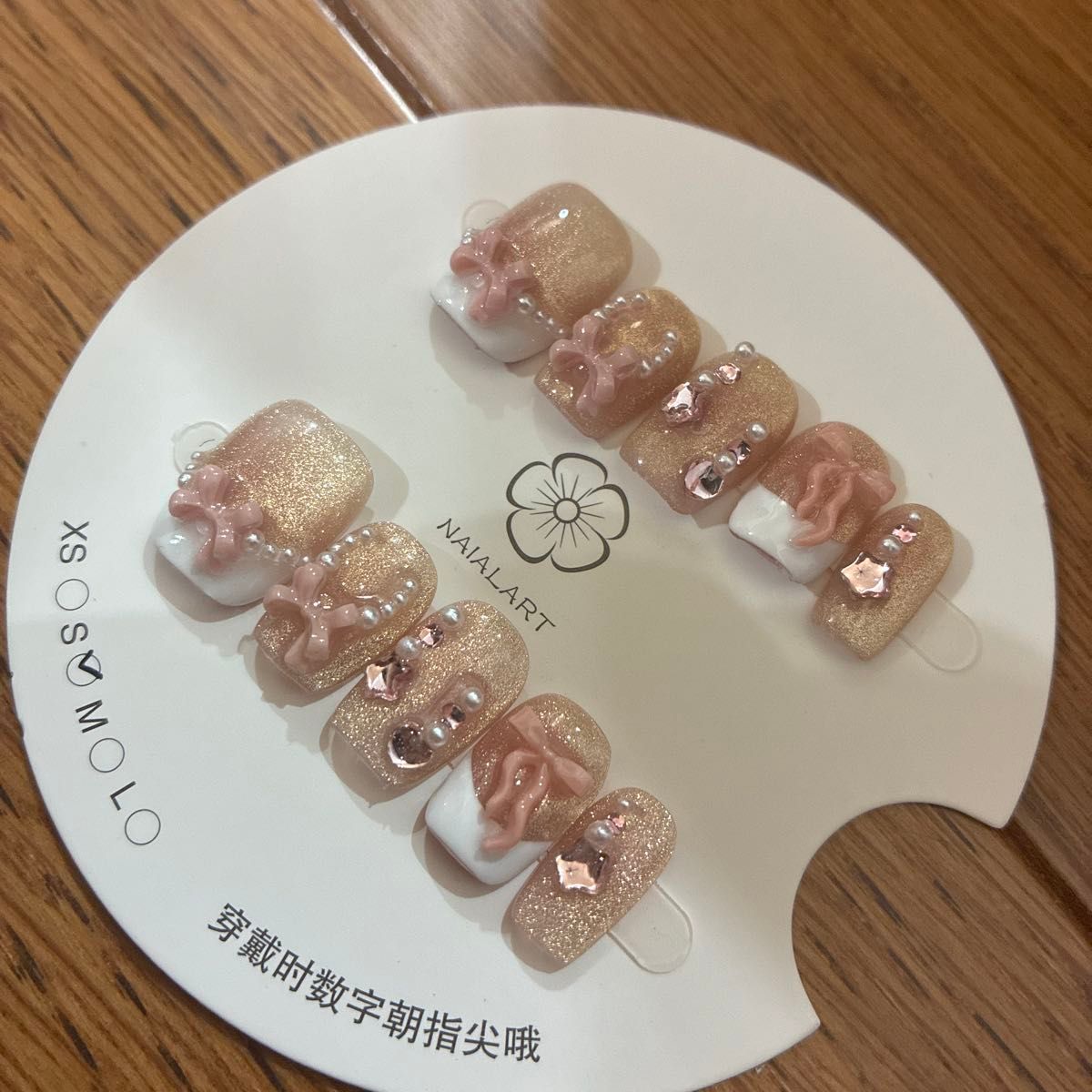 NAIALART ネイルチップ ピンクベージュ ラメ リボン パール 3Dアート
