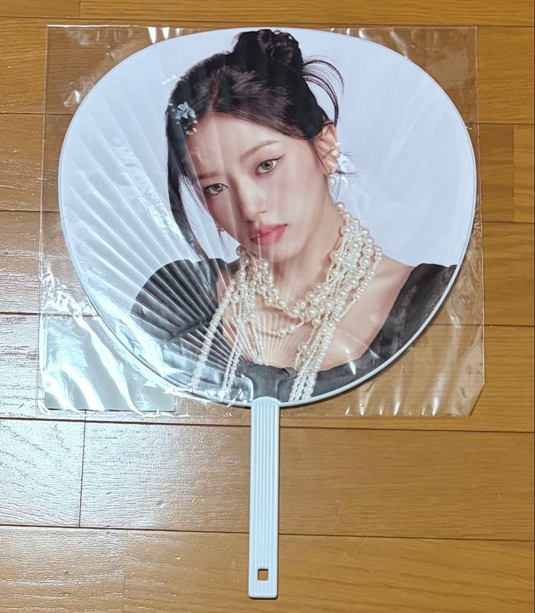 IVE 展示自我 东京巨蛋 日本 扇子 有珍