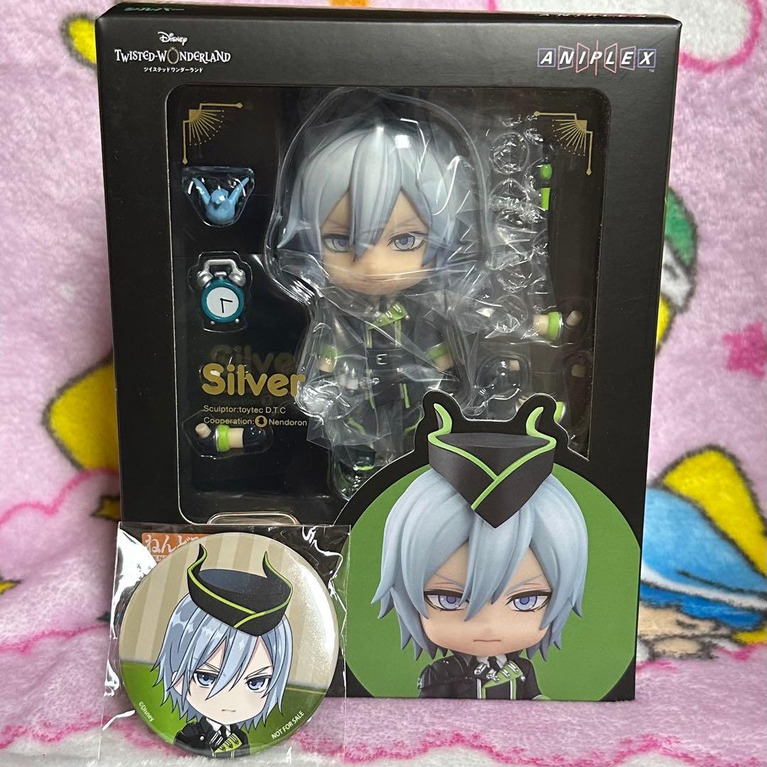 Twisted Wonderland Silver Nendoroid Pre-order Bonus Enamel Badge Included