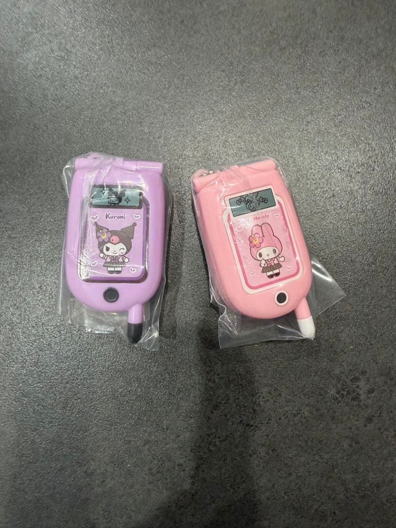 Sanrio Gacha Miniature Cell Phone, Kuro‑mi & My Melody, 2‑Piece Set
