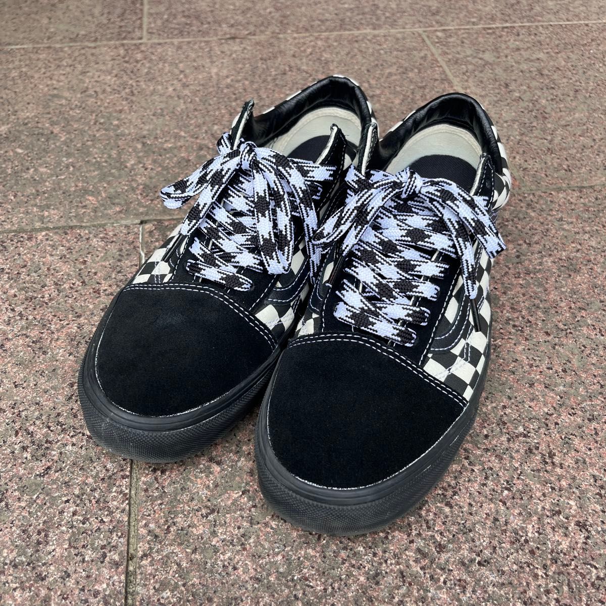 VANS OLD SKOOL 棋盘格运动鞋 黑×白 含鞋盒