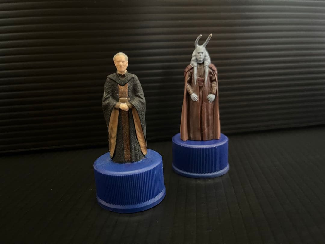 Palpatine Star Wars Bottle Cap Collection 2-Type Set