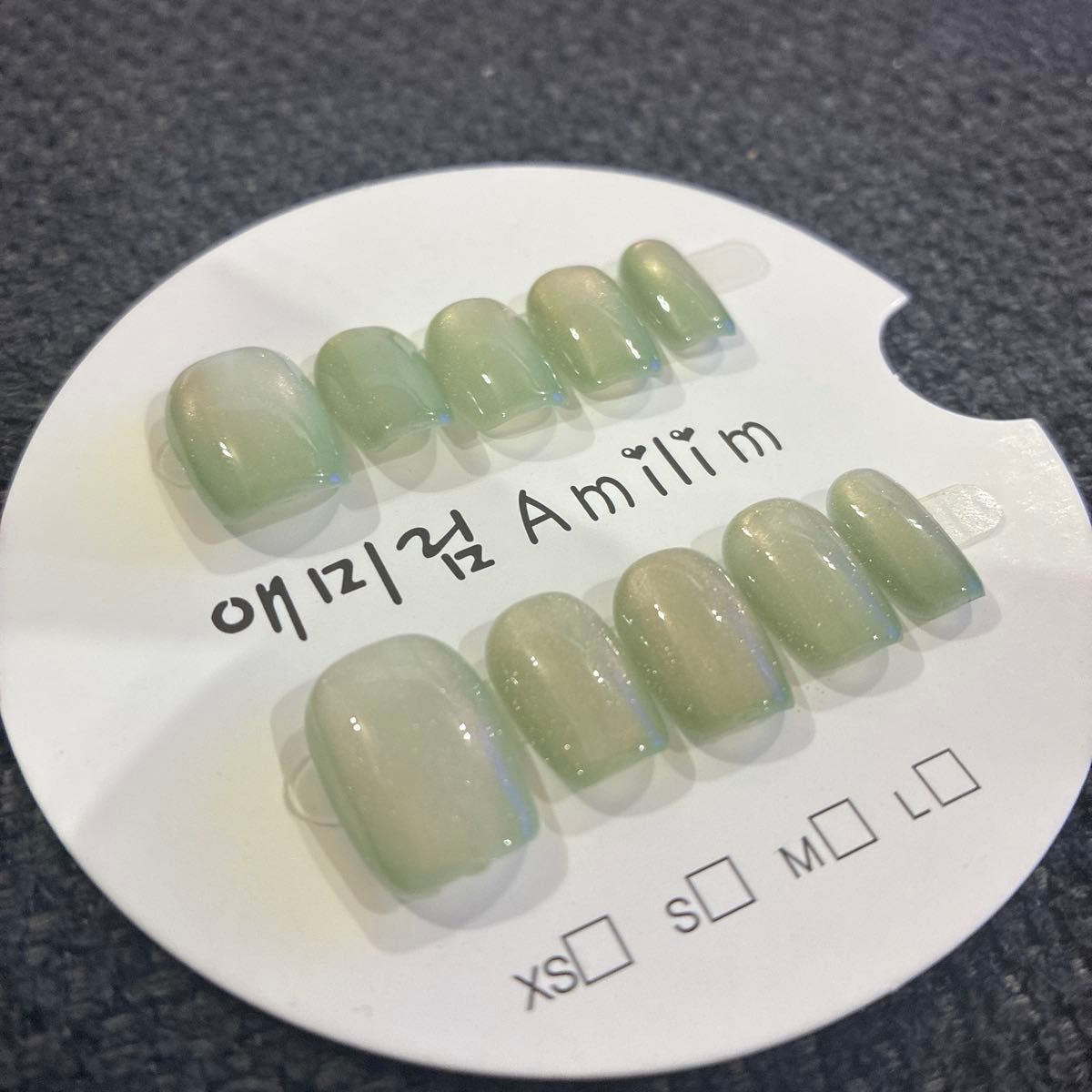 Amilim マグネットネイルチップ グリーン系 うるつや ハンドメイド
