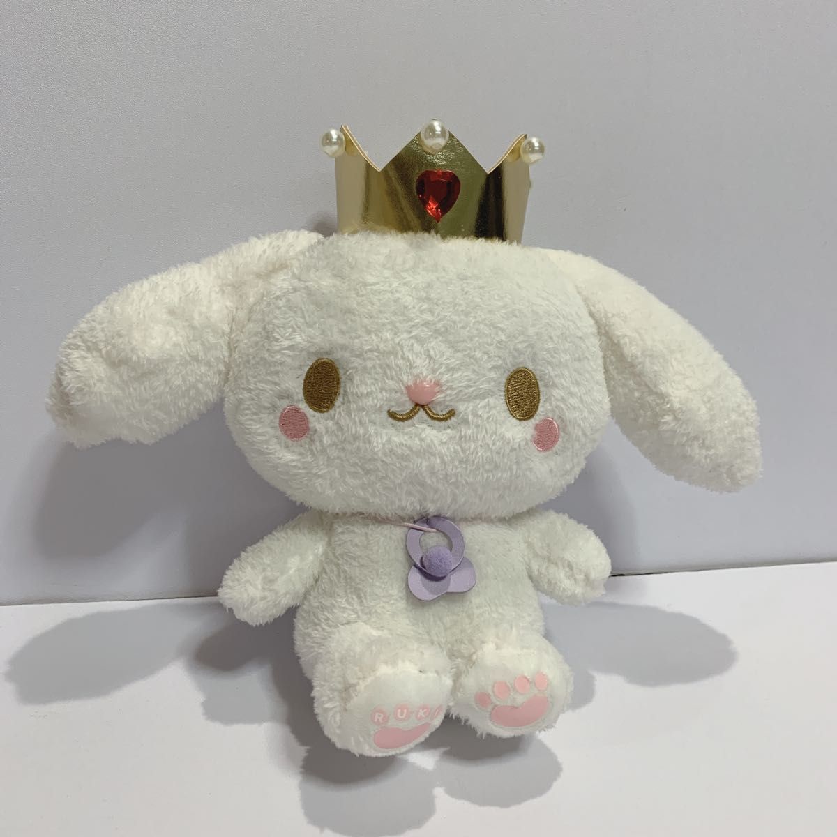 JOCHUM Lulu Plush With Crown Jeo Cham