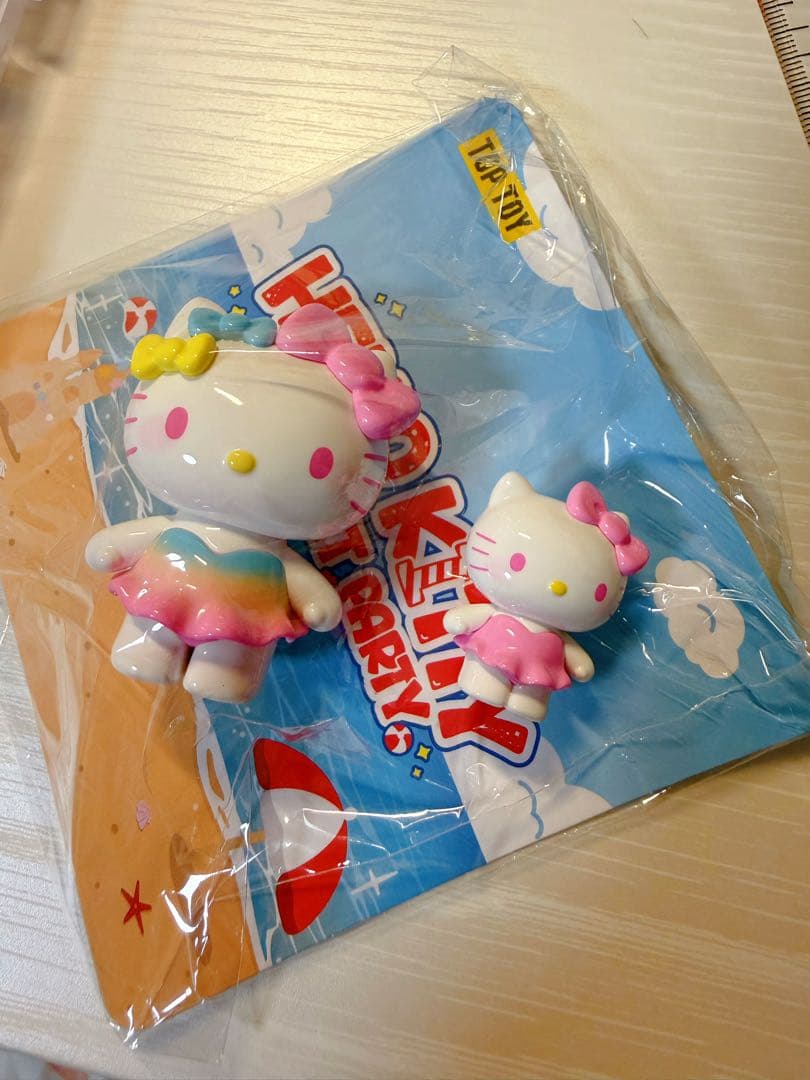 TOPTOY Hello Kitty SWIMSUIT PARTY Swimsuit Mini Figure 2-Pack