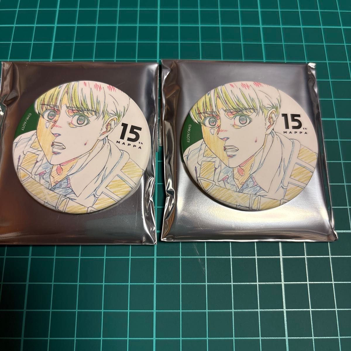 进击的巨人阿尔明MAPPA 15th Anniversary罐徽章2个套装