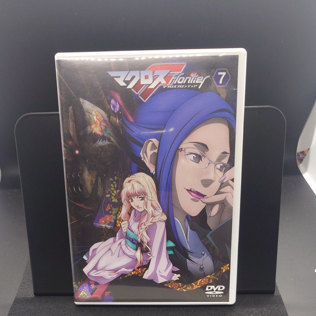 【动画 DVD 】Macross F / 河森正治 / Studio Nue / 中村悠一 (早乙女阿尔特) / 远藤绫 (雪露·诺姆))
