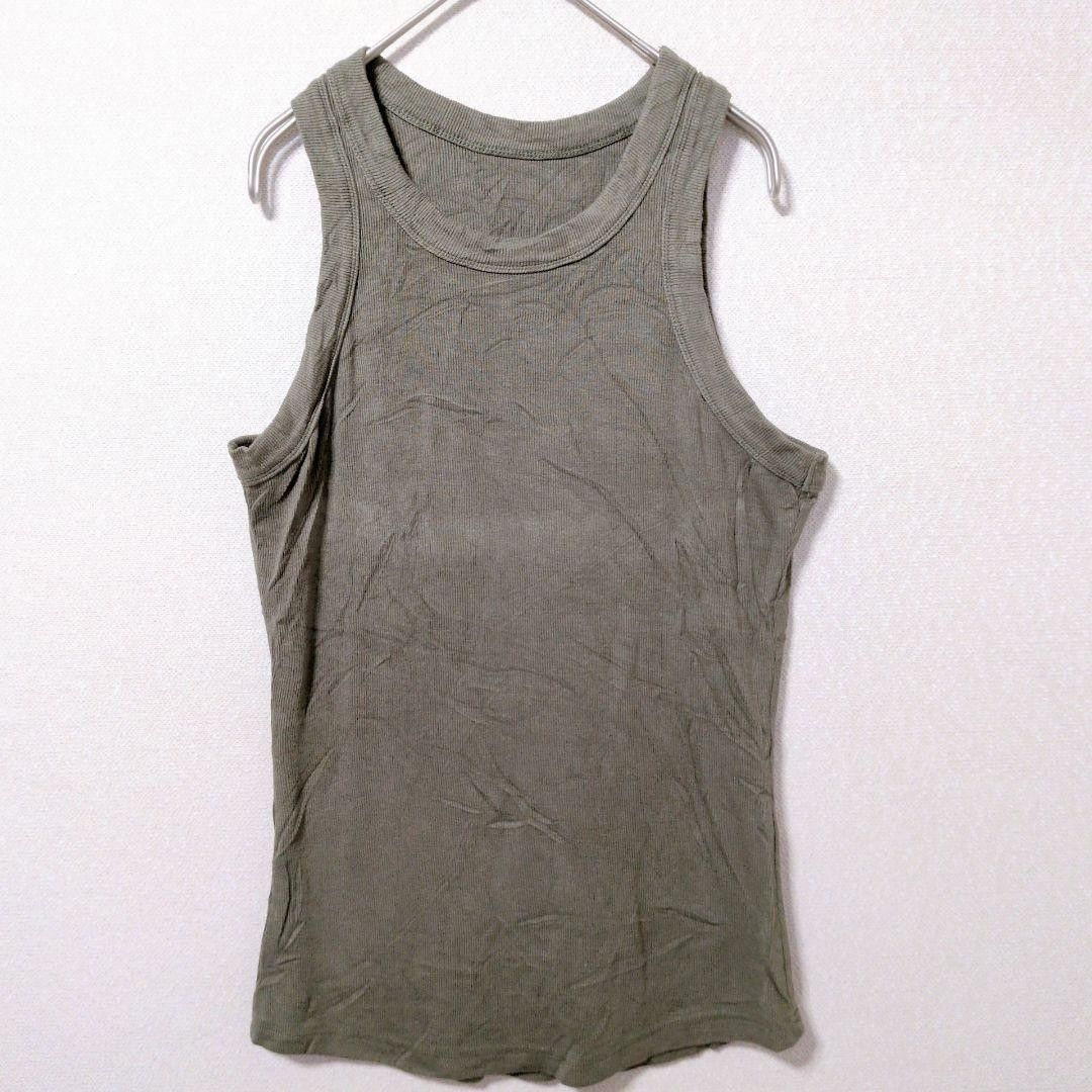 ☆ No-brand tank top, crew neck, sleeveless, solid color, size M, green, for layering