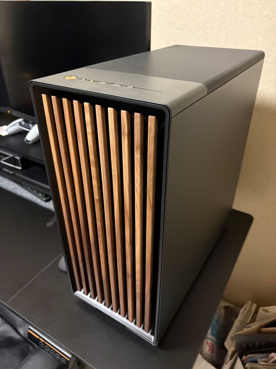 游戏电脑 / Ryzen 7 5700x /内存 32GB/SSD1TB