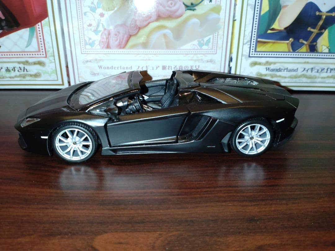 Maisto 1/24 兰博基尼 Aventador Roadster ➁