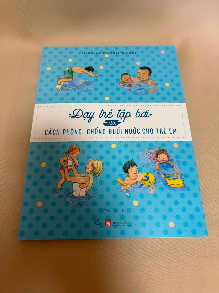 Day tre tap boi 越南语版 儿童游泳指导与安全措施