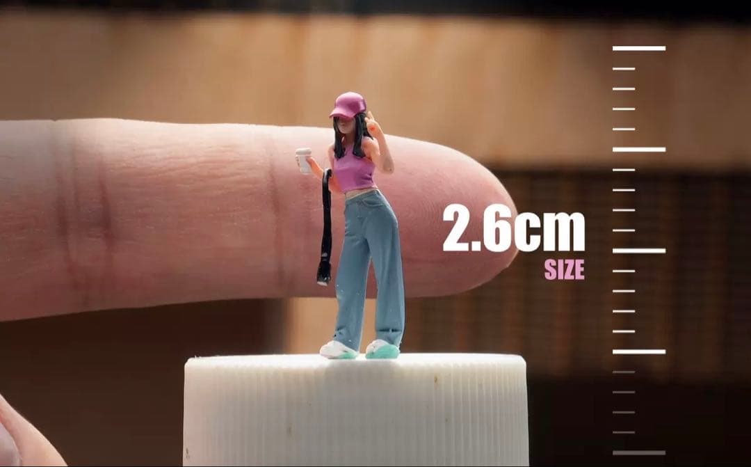 1/64 Mini Car Figure for Women Diorama