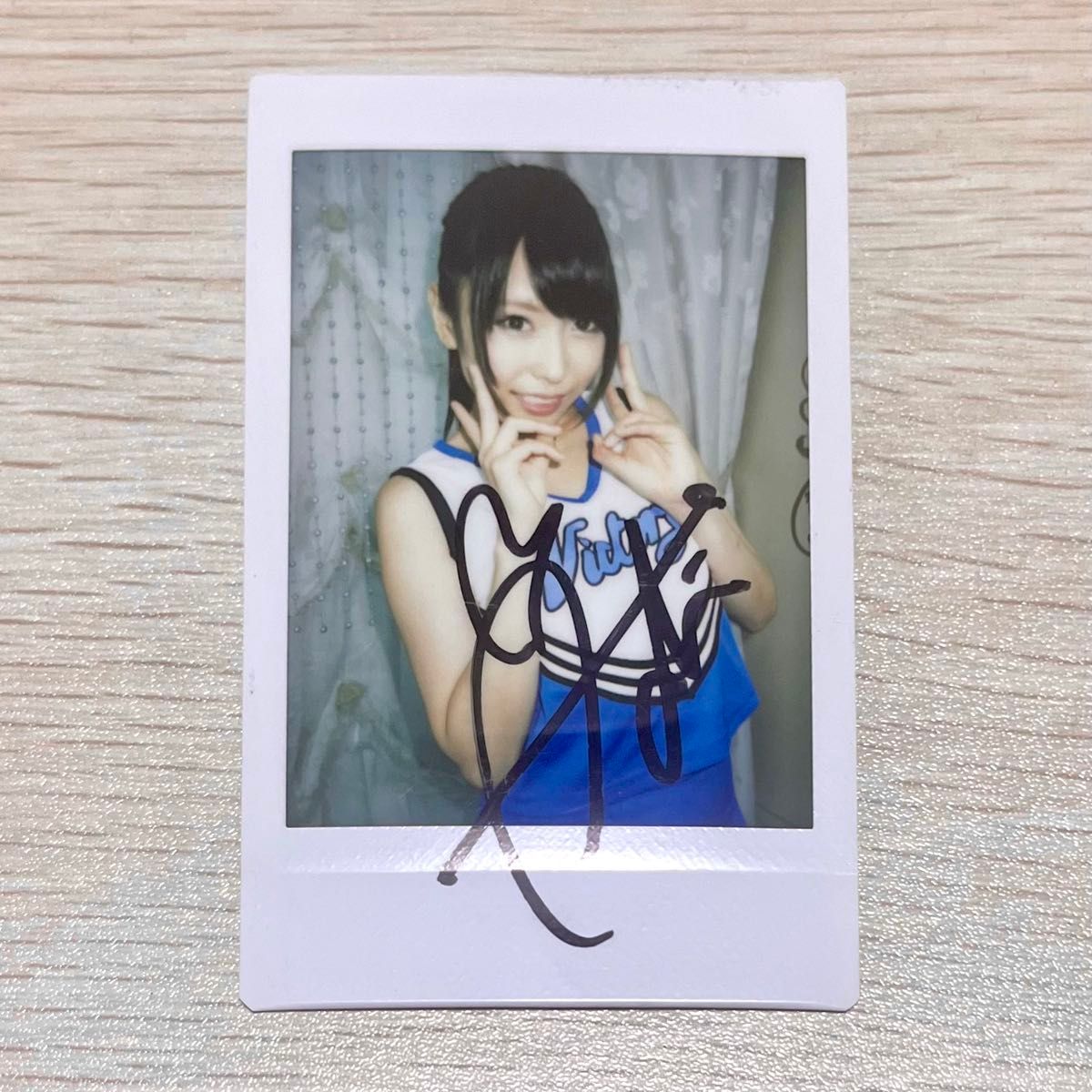 有村千佳亲笔签名入checki性感女演员偶像av女优