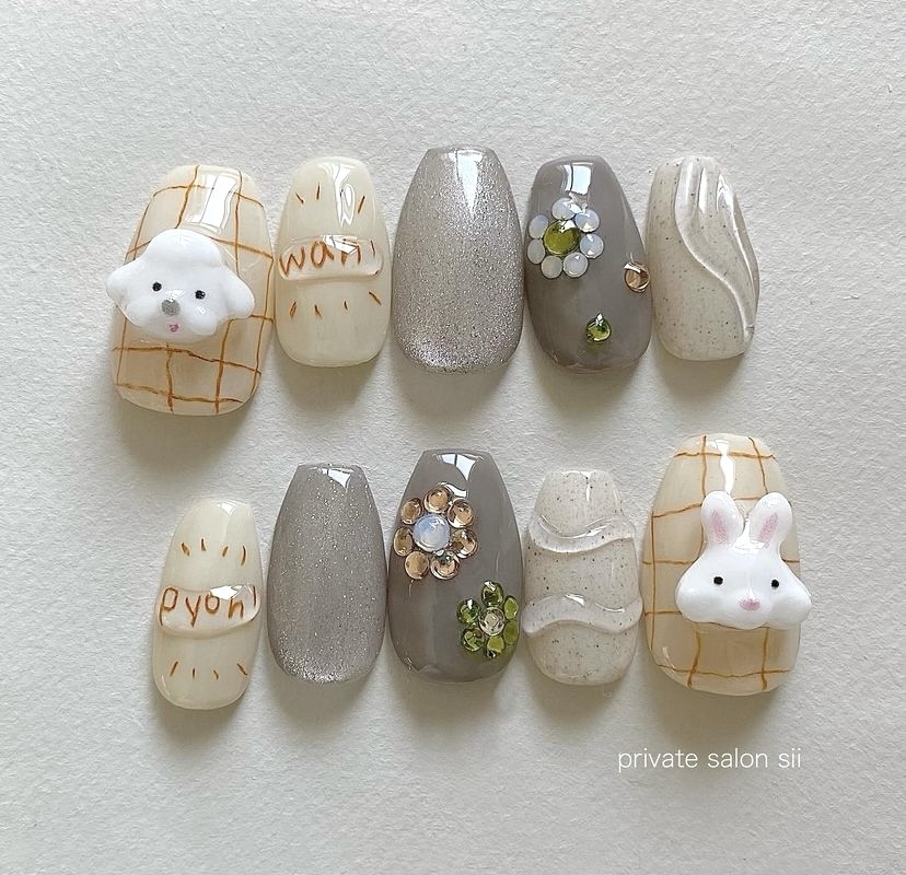 Wanpyon 🩶🩶 【Pet and Rabbit Puffy 3D Nail Tips】Check Pattern x Greige Natural Cute Tips
