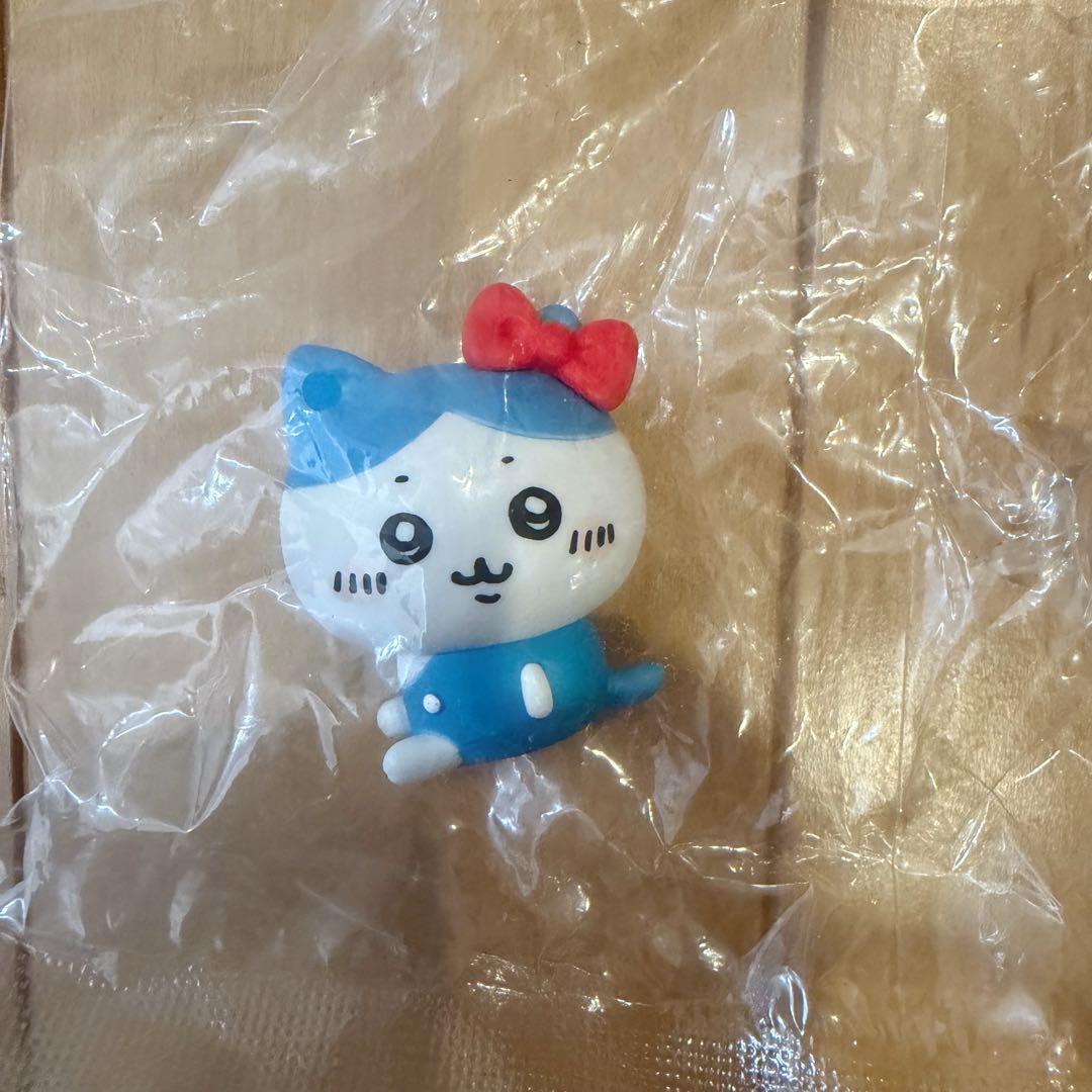 Chiikawa x Sanrio Characters Role-Play Figure Hachiware Hello Kitty