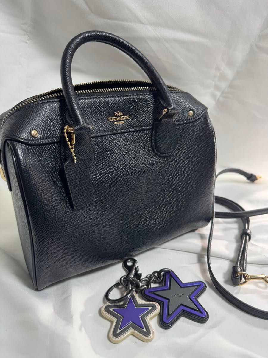 COACH Coach 2-Way Handbag Shoulder Bag Black Leather with Key Holder