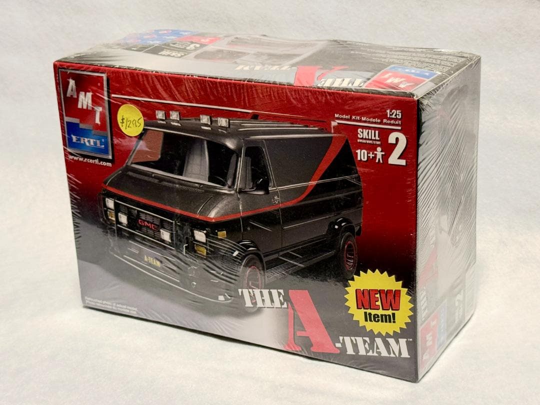 AMT ERTL Special Attack A Team 1/25 Van Pla Model Unopened