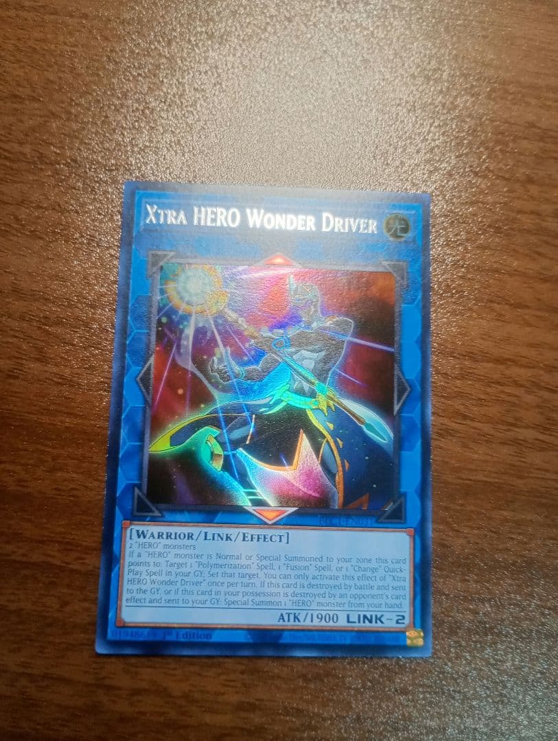 游戏王X · HERO wonder驱动程序超稀有银色英文版