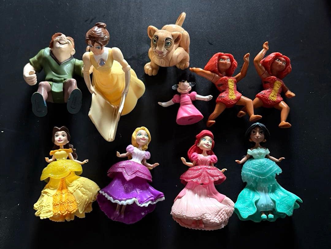 Disney Figure Lot - Magic Clip Princess & Tarzan