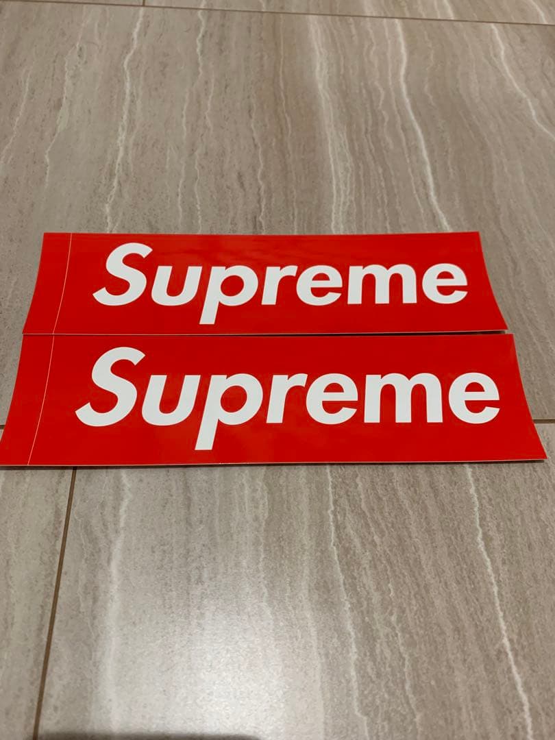Supreme贴纸