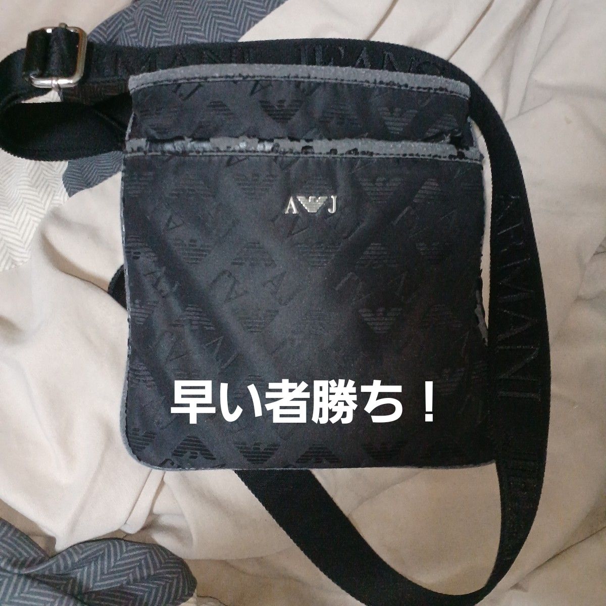 EMPORIO ARMANI恩波里奥阿玛尼挎包黑色标志总柄阿玛尼
