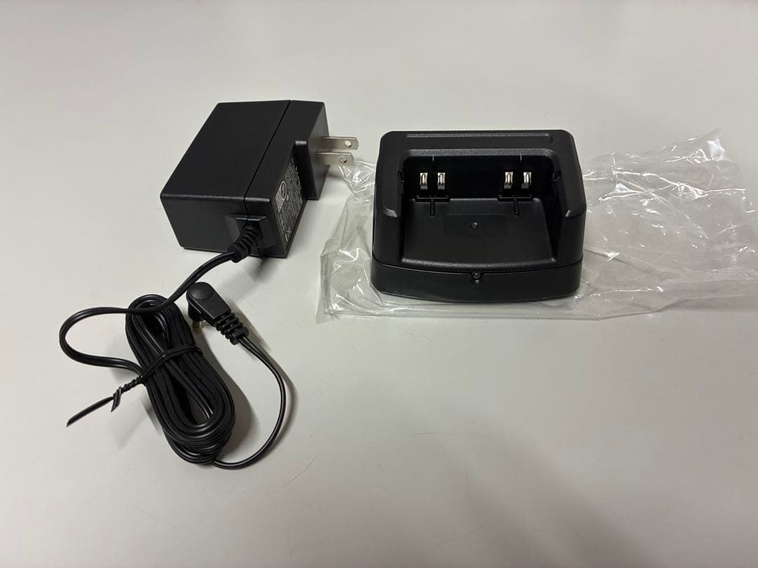 YAESU无线机用充电器SBH-34 SAD-18B交流适配器组件