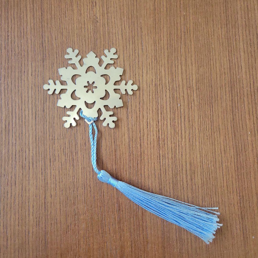 Snowflake Motif Metal Bookmark with Tassel Ornament