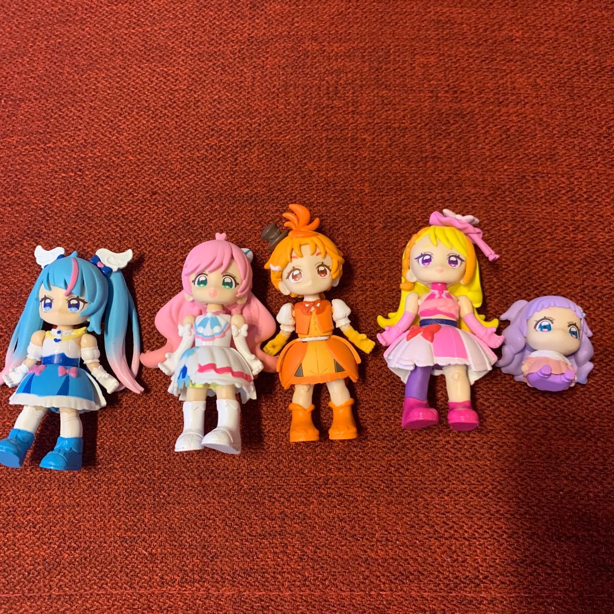 开阔天空!光之美少女 普莉큐特 5体套装 手办