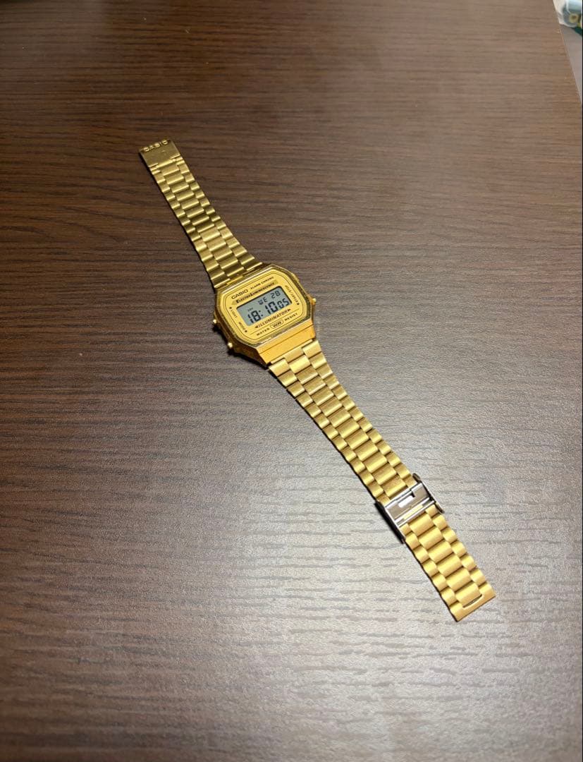 CASIO Digital Gold Wristwatch