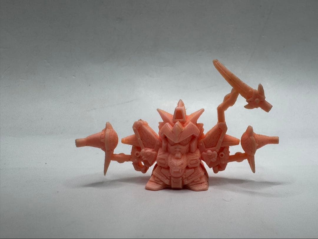 SD Gundam Gun Eraser Eraser Gundam White Dragon Banpresto Clearance Beige