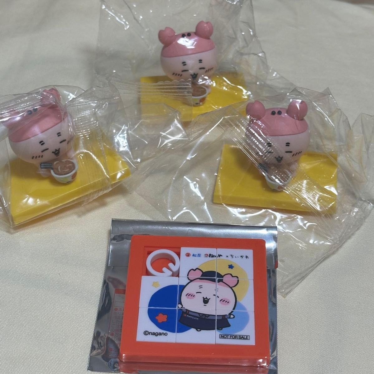 Matsuya Chiikawa Ghost Spicy Curry Figure Antique Bookstore Crab-chan Puzzle Set