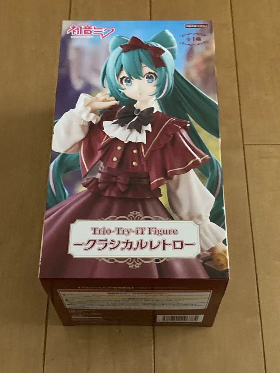 【未开封品】初音未来Trio-Try-iT Figure经典复古花样滑冰