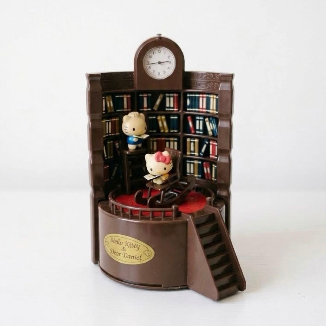 【Rare Heisei Retro】Hello Kitty & Dear Daniel Action Retro Love Bookshelf Antique Clock